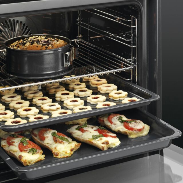 AEG BCX23101EM 59.4cm Built In Electric Single Oven - Stainless